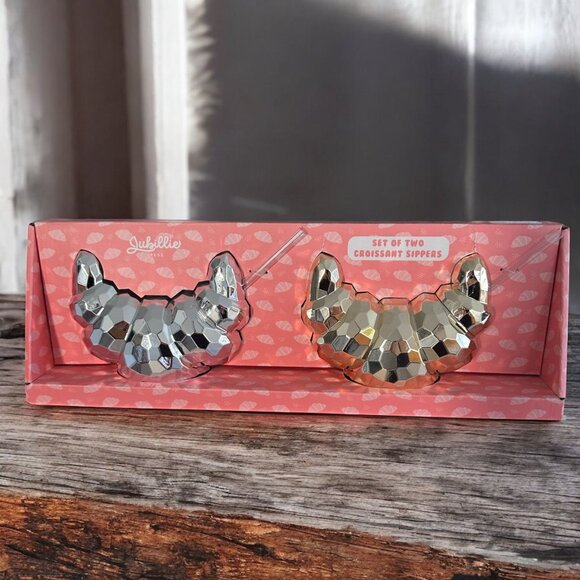 JUBILLIE Set of 2 Silver Gold Metallic Croissant Sippers Waterbottles NEW NIB - Picture 1 of 5